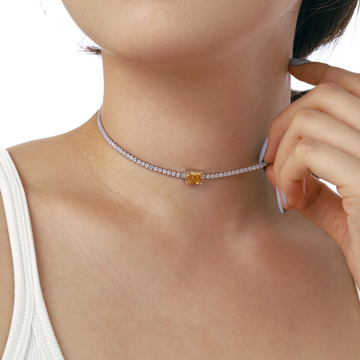 [Violet JW]2.0 carat Ornate Emerald Cut Necklace