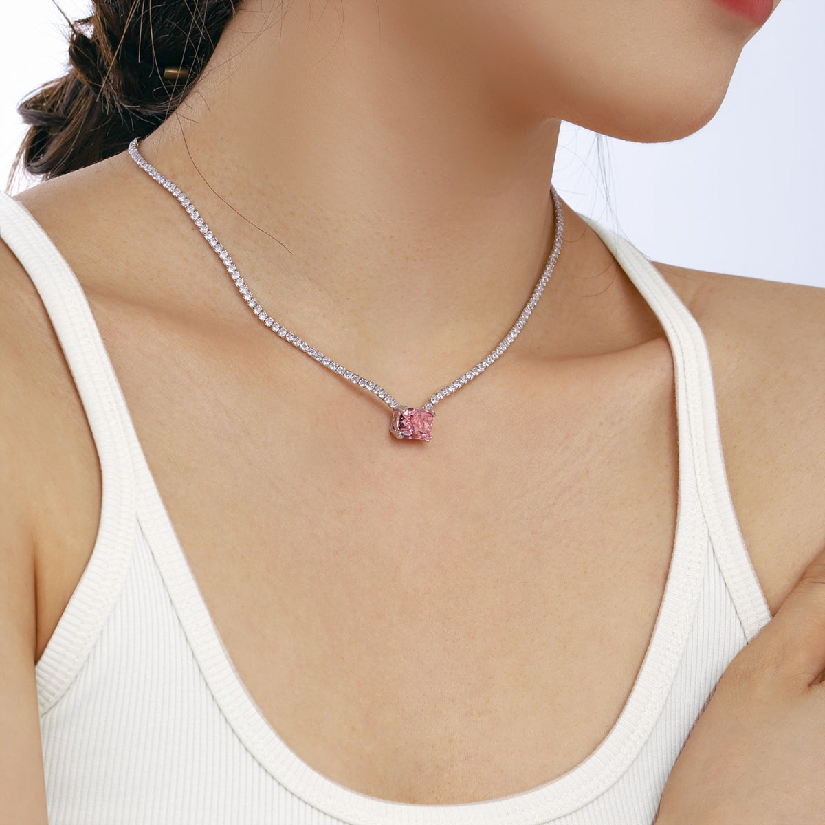 [Violet JW]4.0 Carat Elegant Radiant Cut Necklace