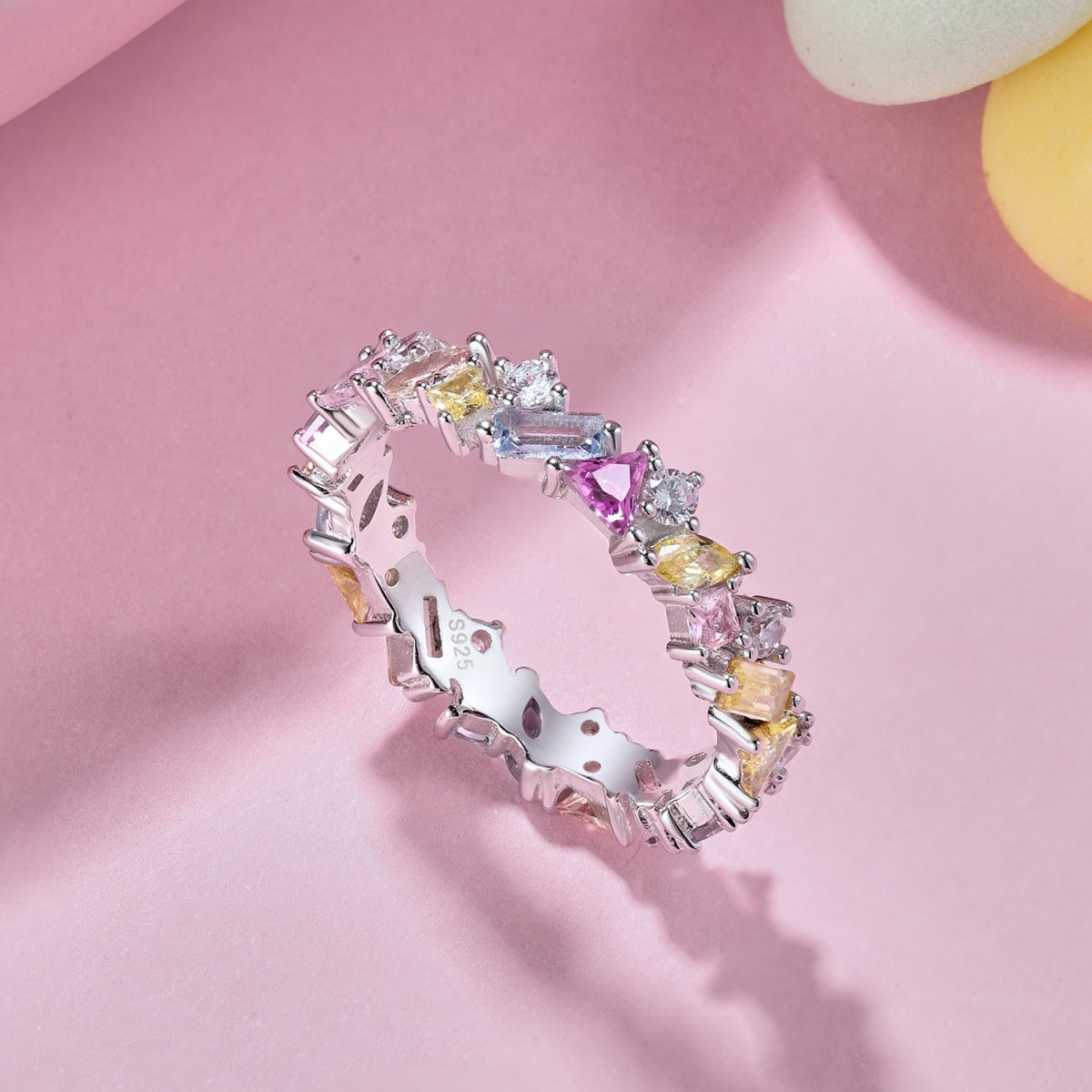 [Violet JW]Dazzling Polychromatic Multi cut Daily Ring
