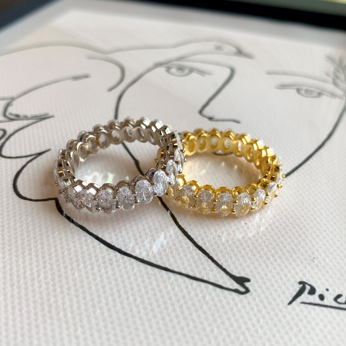 [Violet JW]Ornate Oval Cut Tennis Ring