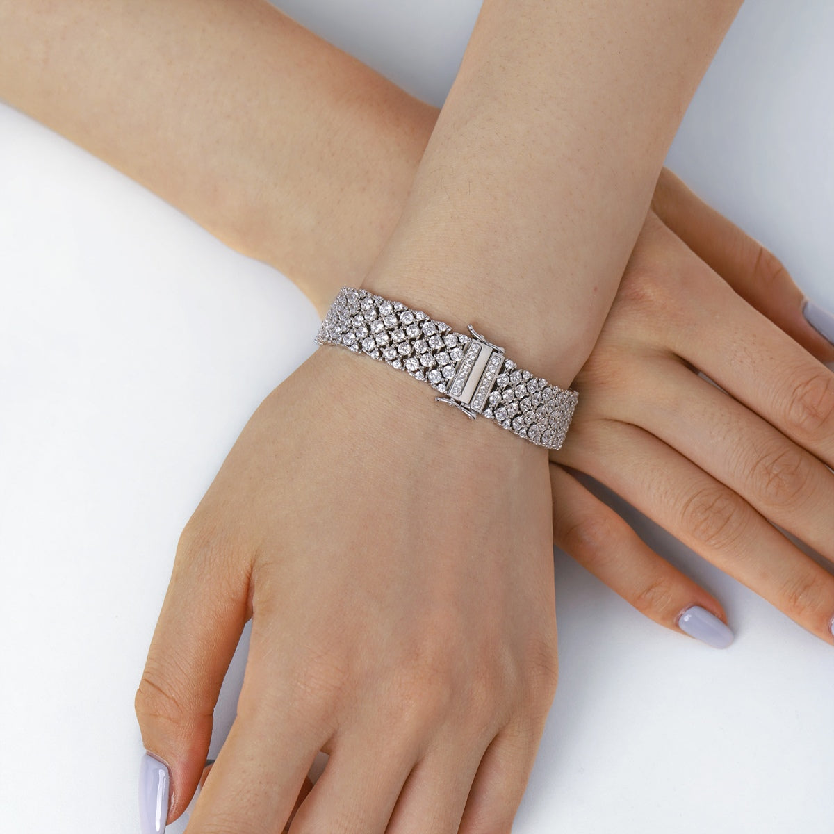 [Violet JW]Ornate Elegant Round Cut Party Bracelet
