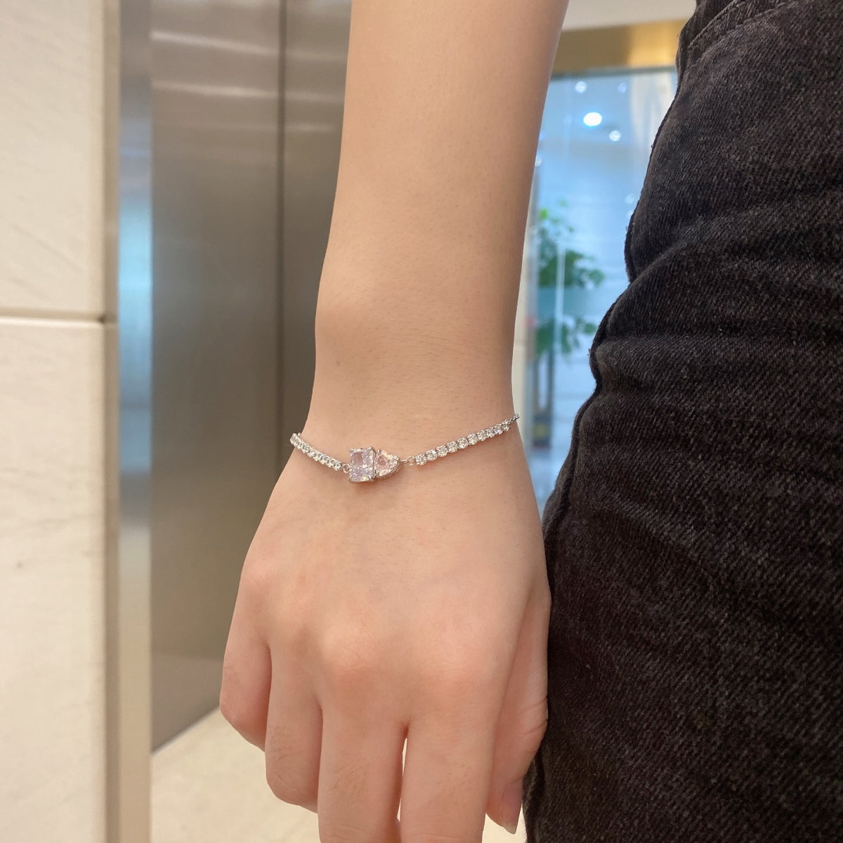 [Violet JW]Dazzling Unique Multi Shape Lover Bracelet