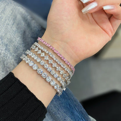 [Violet JW]0.5 Carat Ornate Princess Cut Daily Bracelet