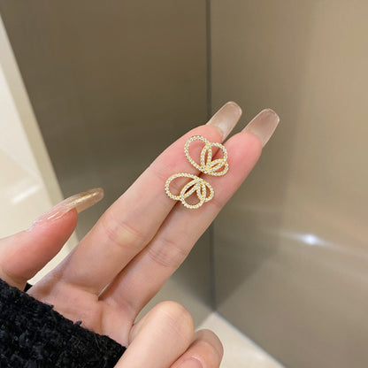 [Violet JW]Exquisite Butterfly Shape Earrings