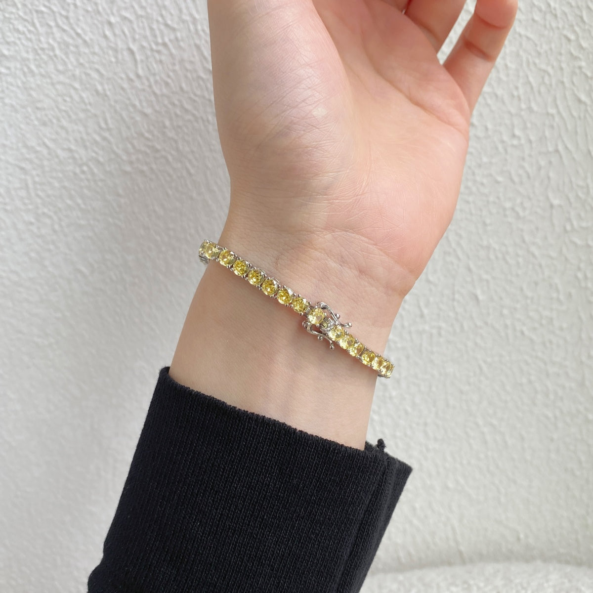 [Violet JW]Ornate Dazzling Round Cut Tennis Bracelet