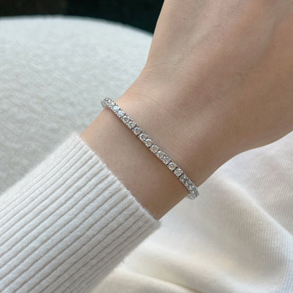 [Violet JW]Dainty Charming Round Cut Tennis Bracelet