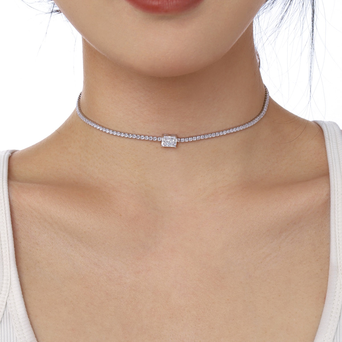 [Violet JW]2.0 carat Ornate Emerald Cut Necklace