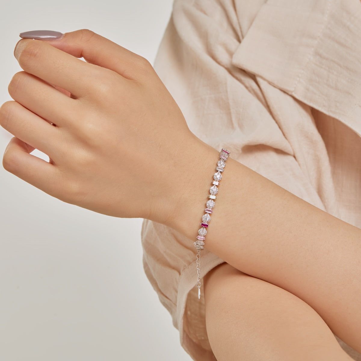 [Violet JW]Radiant Colorful Round Shape Daily Bracelet