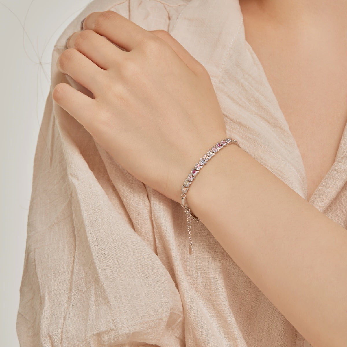 [Violet JW]Delicate Colorful Multi Cut Daily Bracelet