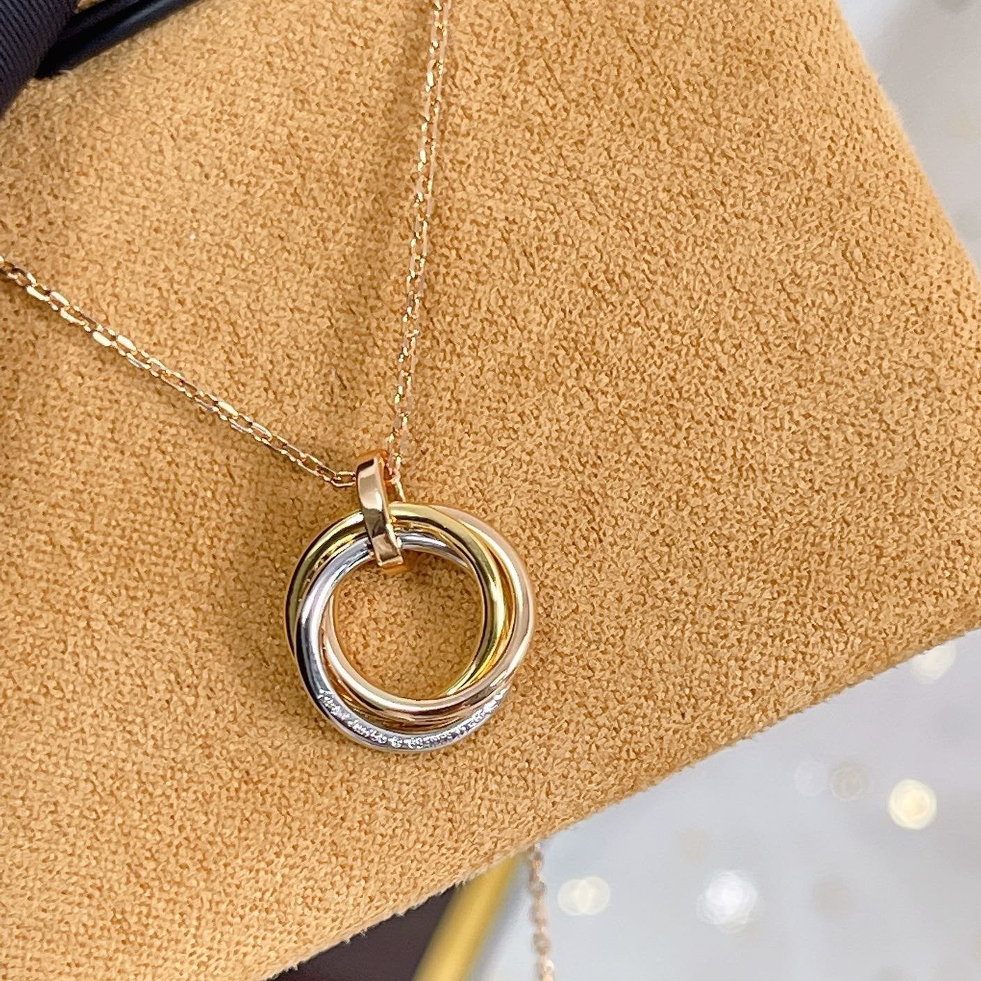 [Violet JW]TRINITY NECKLACE SILVER GOLD PINK GOLD DIAMONDS