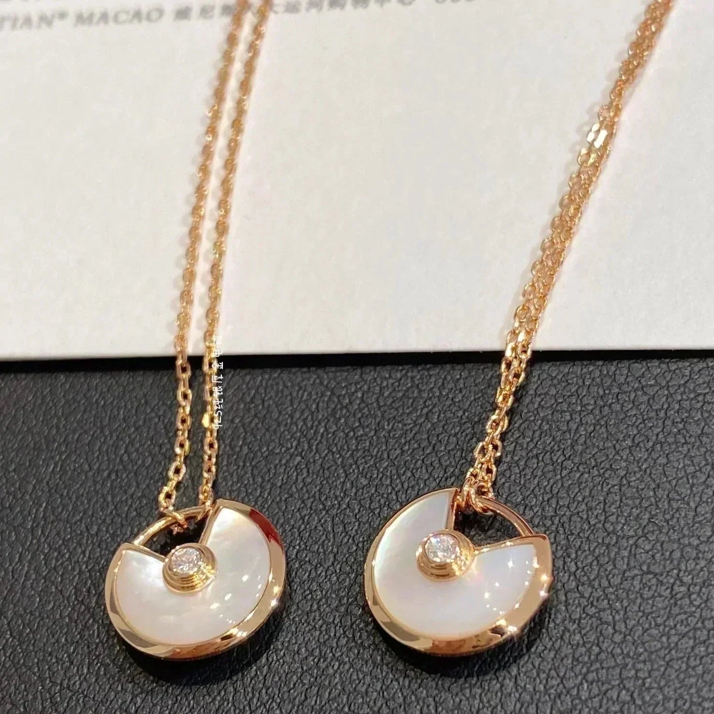 [Violet JW]AMULETTE ROSE GOLD MOP NECKLACE