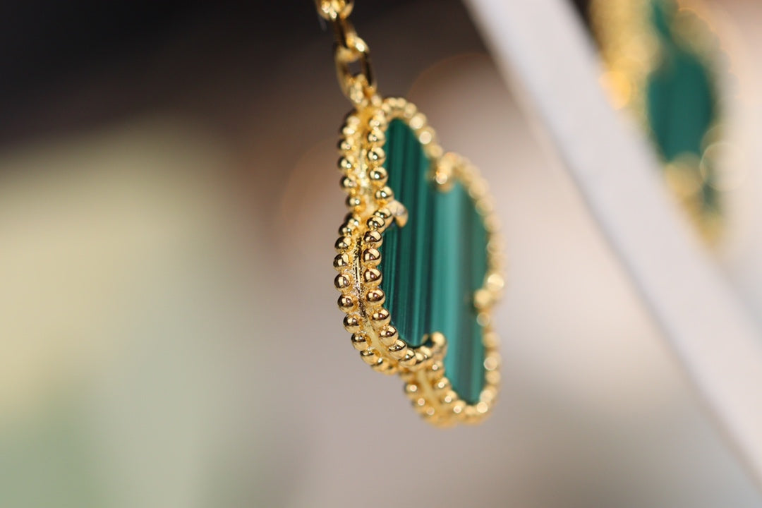 [Violet JW]CLOVER EARRINGS GOLD MALACHITE DIAMOND 3 MOTIF