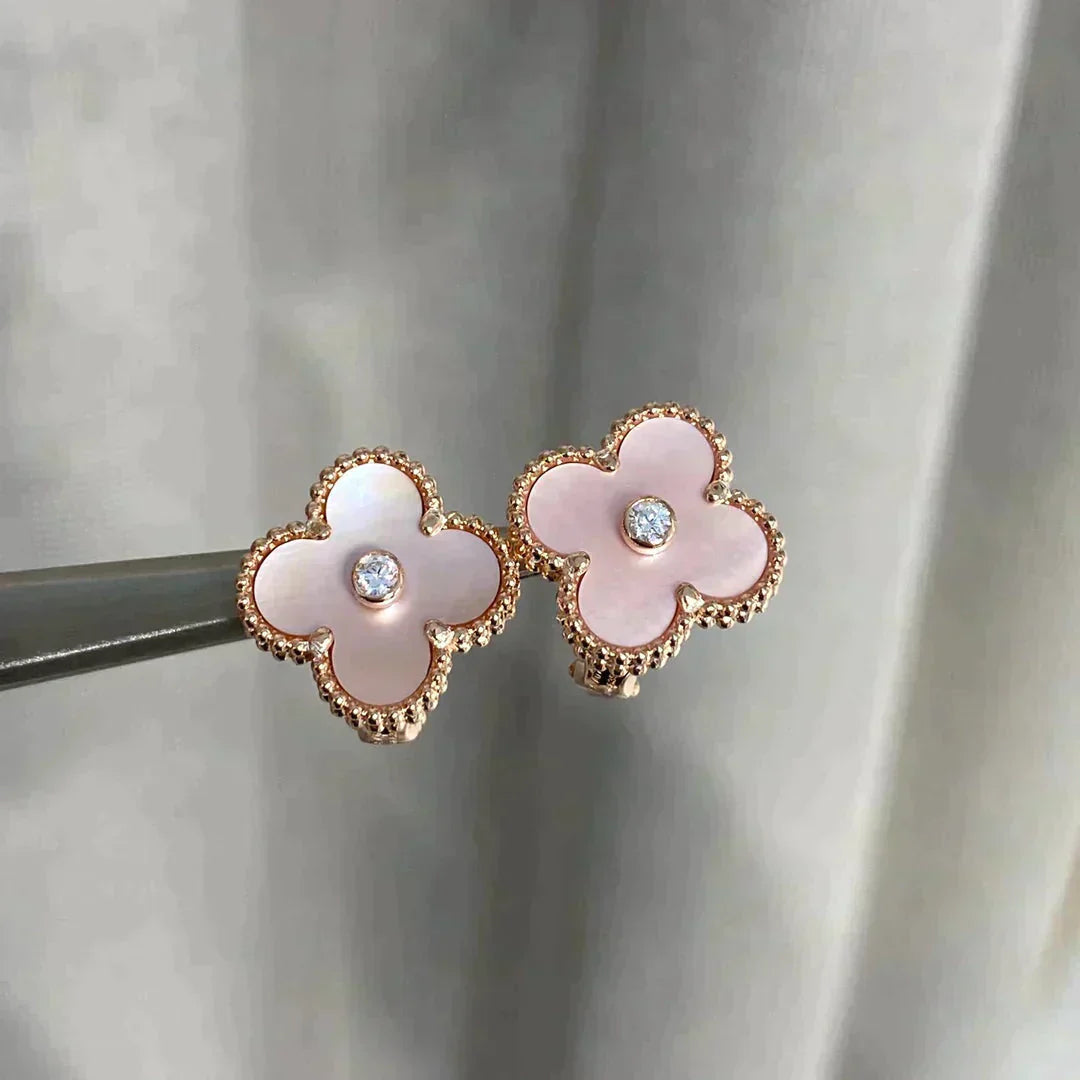 [Violet JW]CLOVER MEDIUM 1 MOTIFS  PINK MOP DIAMOND EARRINGS