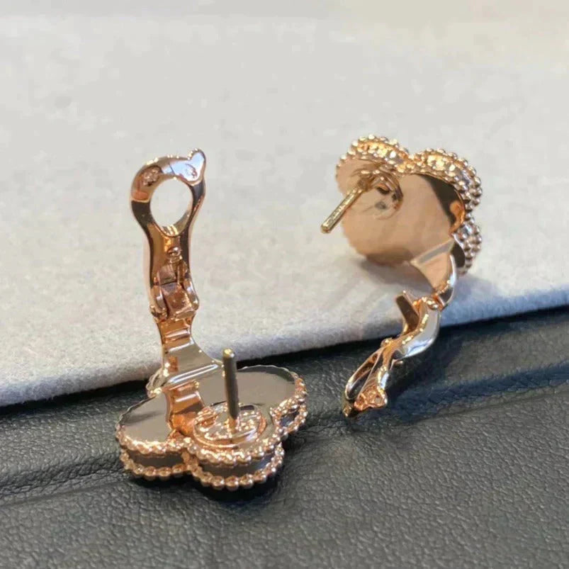 [Violet JW]CLOVER MEDIUM 1 MOTIFS GRAY MOP  DIAMOND EARRINGS