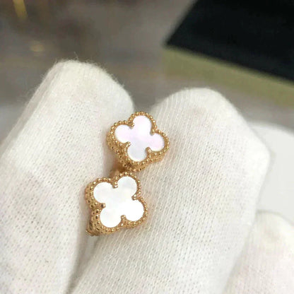 [Violet JW]CLOVER MINI 9.5MM WHITE MOP EARRINGS