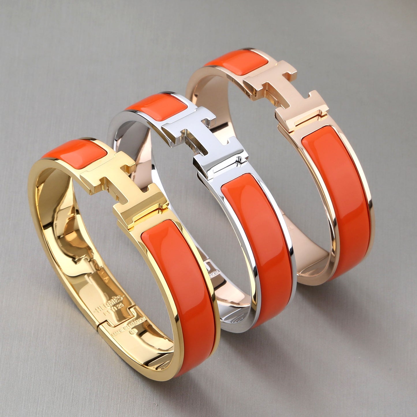 [Violet JW]H ORANGE BRACELET