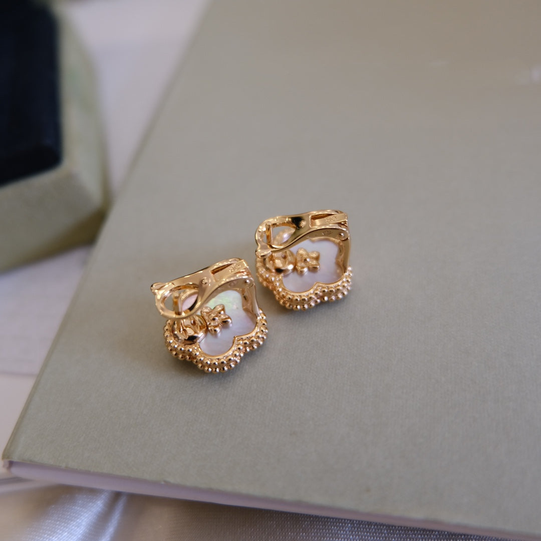 [Violet JW]LUCKY PINK GOLD WHITE MOP EARRINGS
