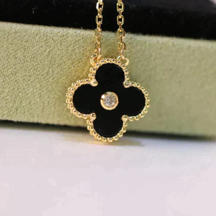 [Violet JW]CLOVER 15MM DIAMOND ONYX NECKLACE