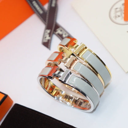 [Violet JW]H LIGHT BLUE BRACELET