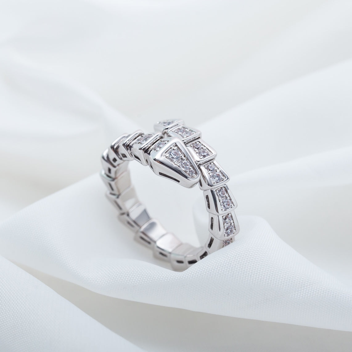 [Violet JW]SERPENTI RING SILVER DIAMOND PAVED 4MM