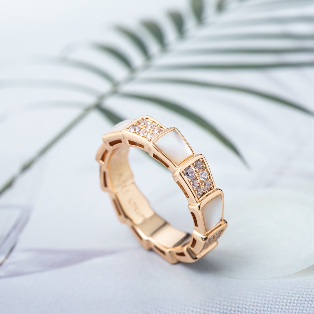 [Violet JW]SERPENTI RING PINK GOLD MOP DIAMOND PAVED 4MM