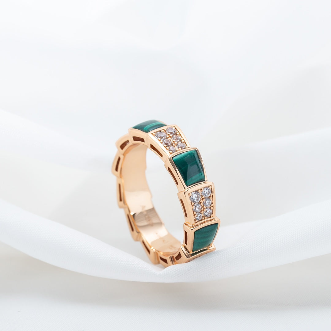[Violet JW]SERPENTI RING PINK GOLD MALACHITE DIAMOND PAVED 4MM