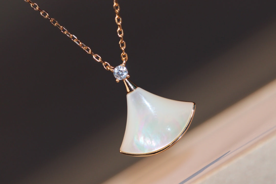 [Violet JW]DREAM NECKLACE WHITE MOP PINK GOLD 1 DIAMOND