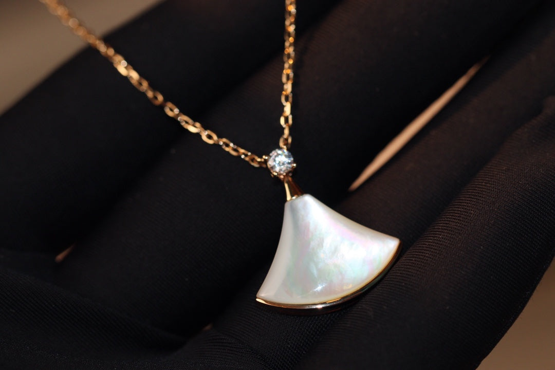 [Violet JW]DREAM NECKLACE WHITE MOP PINK GOLD 1 DIAMOND