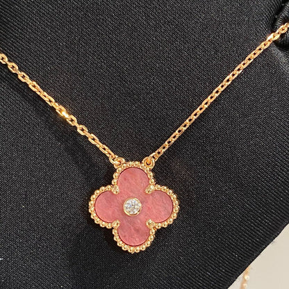 [Violet JW]CLOVER 15MM DIAMOND RHODONITE NECKLACE
