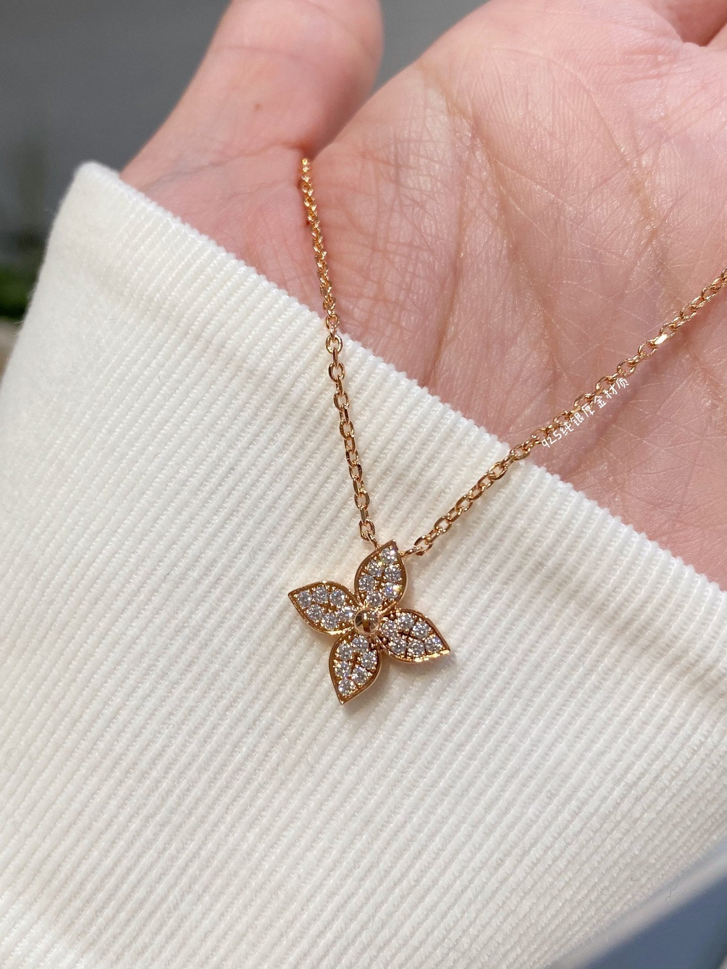 [Violet JW]STAR DIAMOND NECKALCE