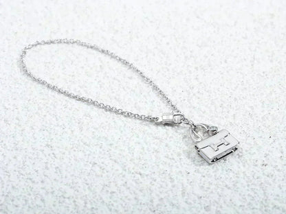 [Violet JW]AMULETTE PEDANT SILVER NECKLACE