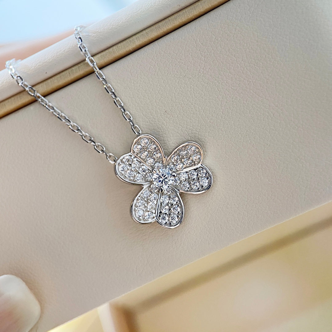 [Violet JW]CLOVER DIAMOND NECKLACE SILVER