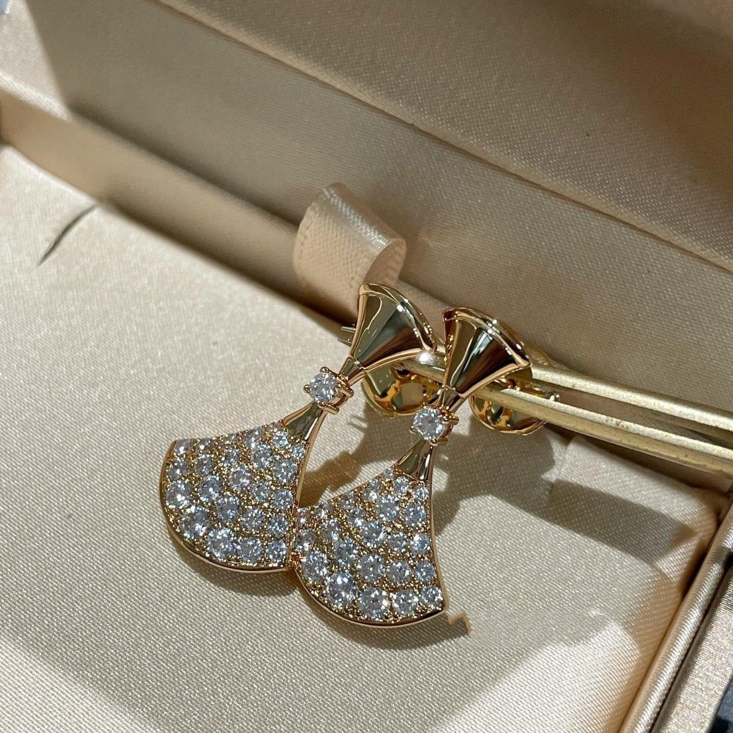 [Violet JW]DREAM EARRINGS DIAMOND
