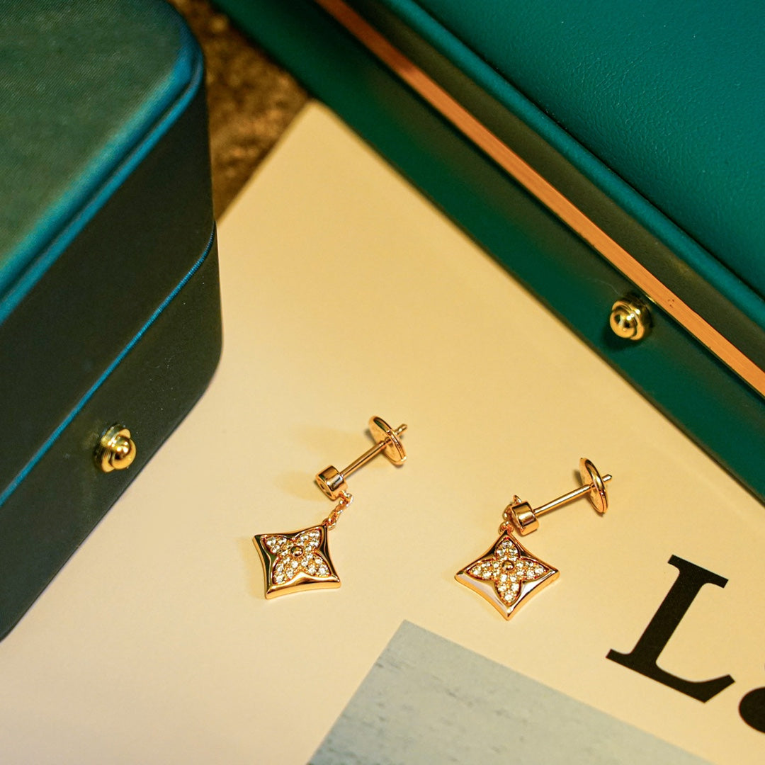 [Violet JW]STAR DIAMONDS EARRINGS GOLD