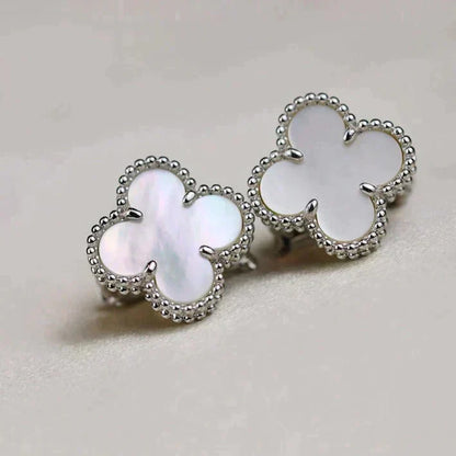 [Violet JW]CLOVER MEDIUM 1 MOTIFS  WHITE MOP EARRINGS SILVER