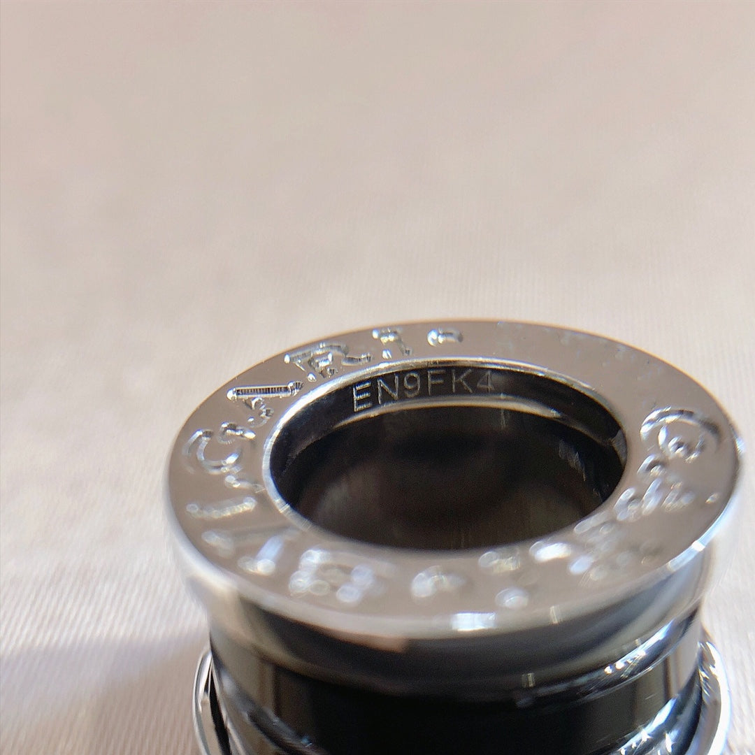 [Violet JW]ZERO 1 BLACK CERAMIC SILVER NECKLACE