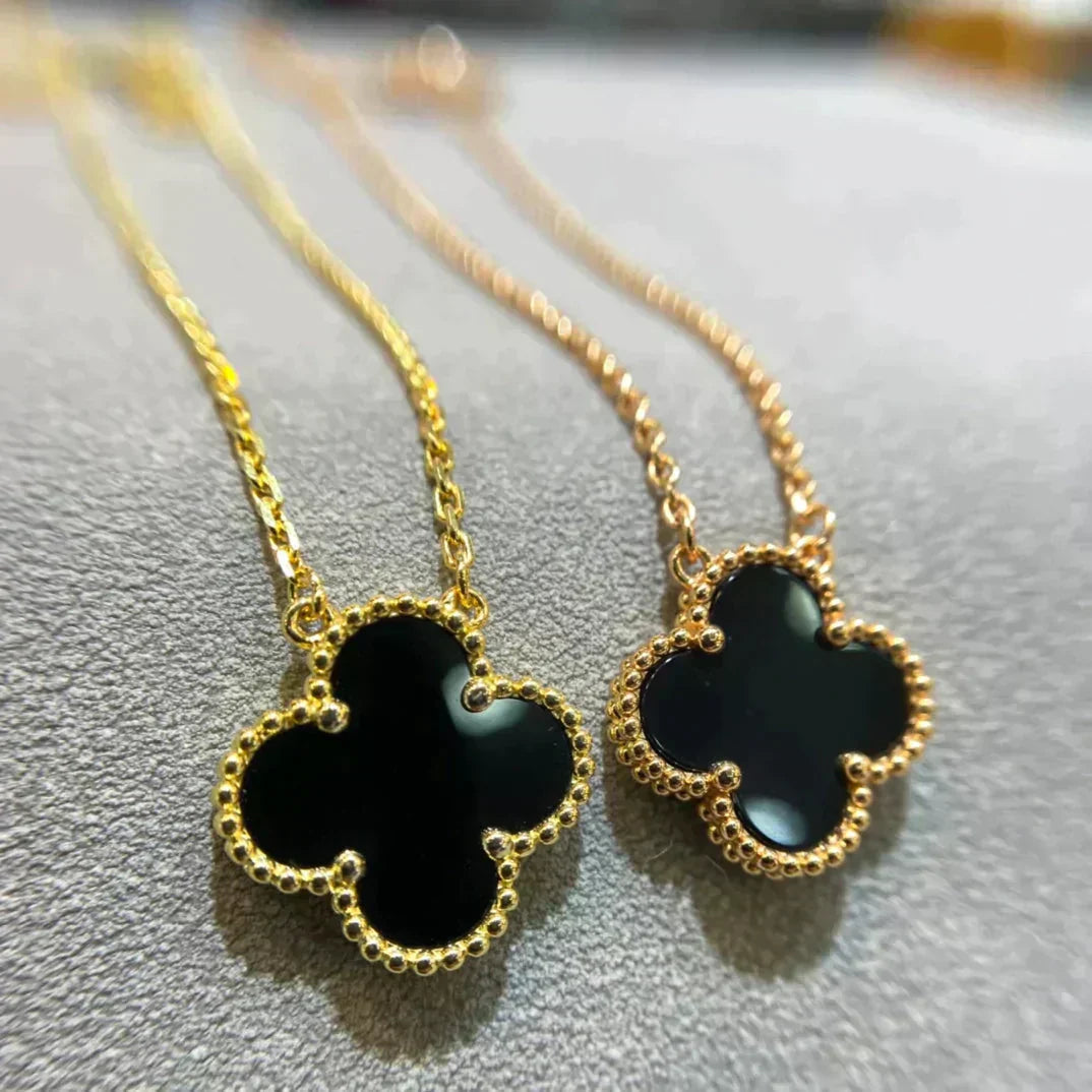 [Violet JW]CLOVER 15MM BLACK ONYX SINGLE FLOWER NECKLACE
