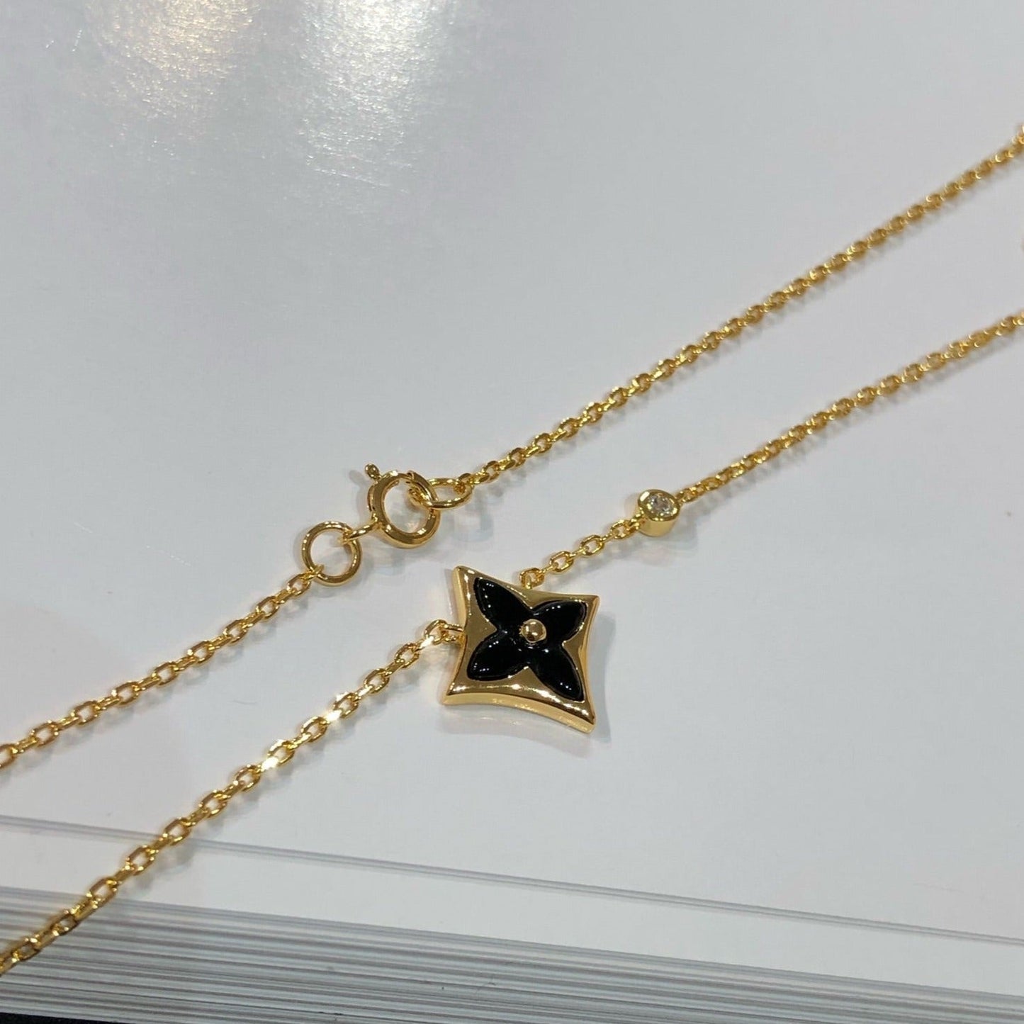 [Violet JW]STAR BLACK MOP NECKLACE
