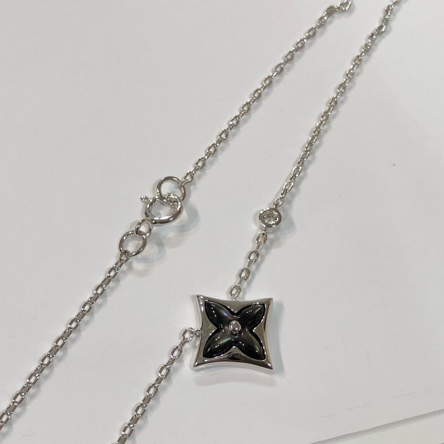 [Violet JW]STAR BLACK MOP NECKLACE