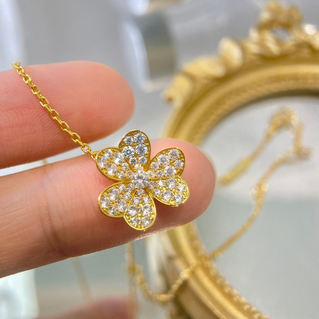 [Violet JW]FLOWER DIAMOND NECKLACE