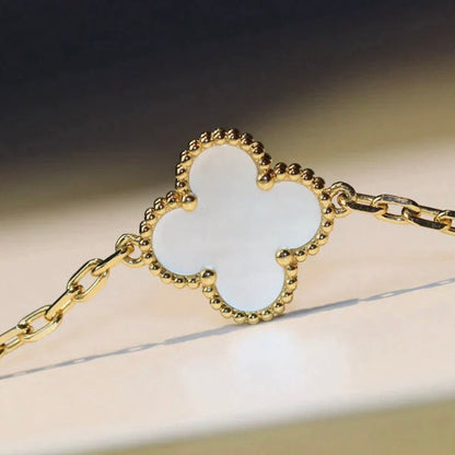 [Violet JW]CLOVER 20 MOTIFS WHITE MOP NECKLACE