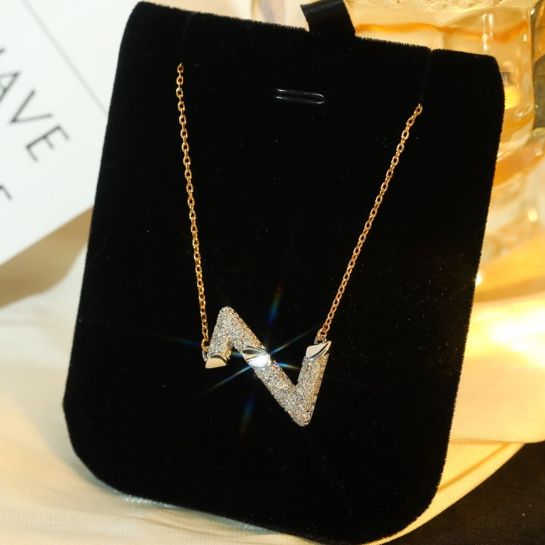 [Violet JW]VOLT SILVER DIAMOND PEDANT NECKLACE