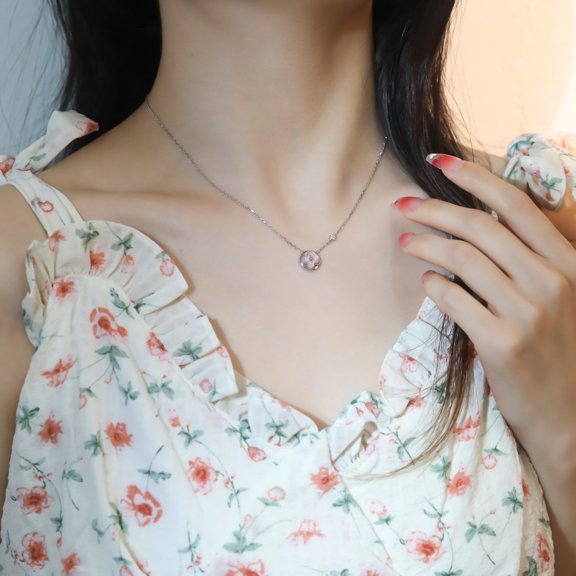 [Violet JW]SUN PEDANT PINK GOLD 1 DIAMOND NECKLACE