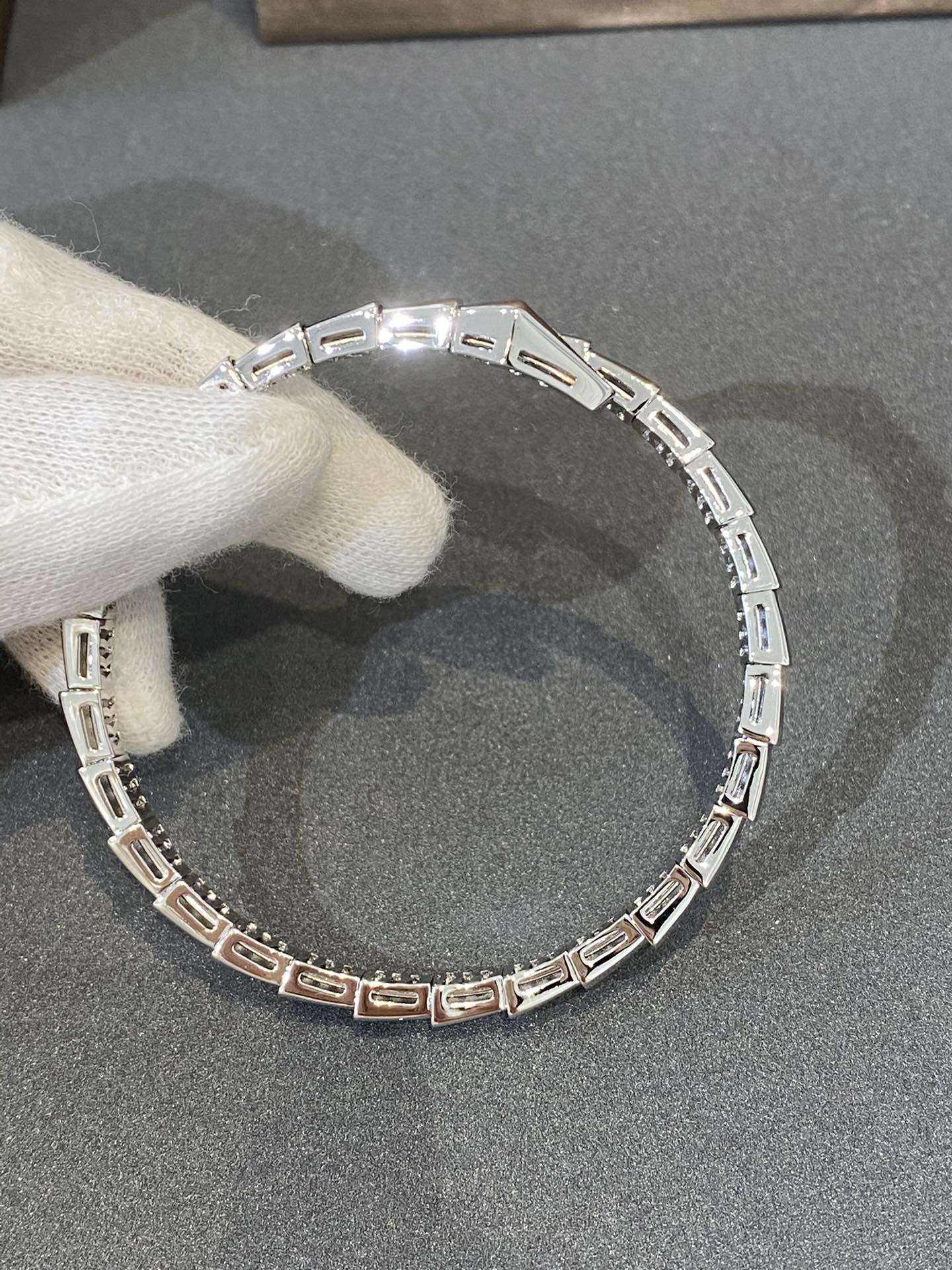 [Violet JW]SERPENTI BRACELET DIAMONDS SILVER