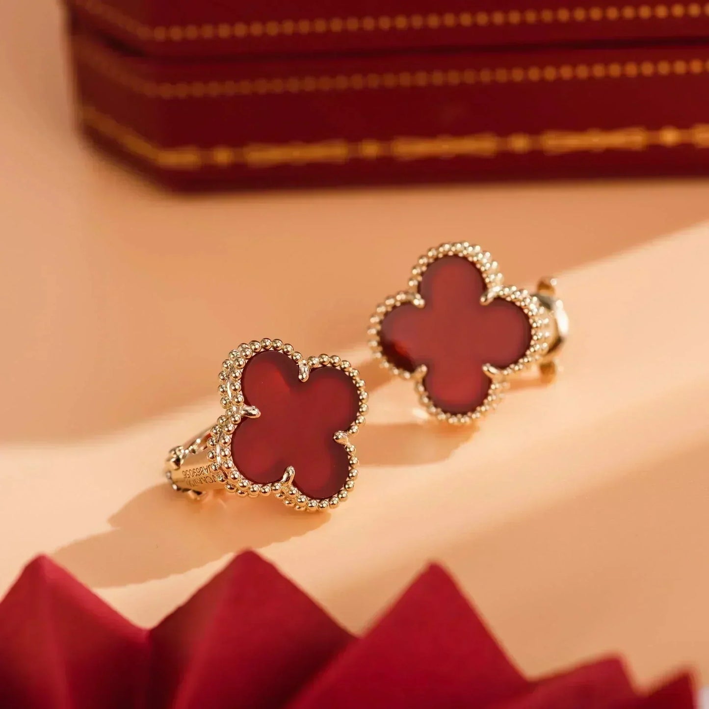 [Violet JW]CLOVER MEDIUM 1 MOTIFS CARNELIAN  EARRINGS