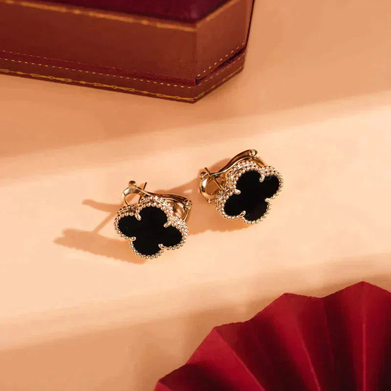 [Violet JW]CLOVER MEDIUM 1 MOTIFS  ONYX STUD EARRINGS