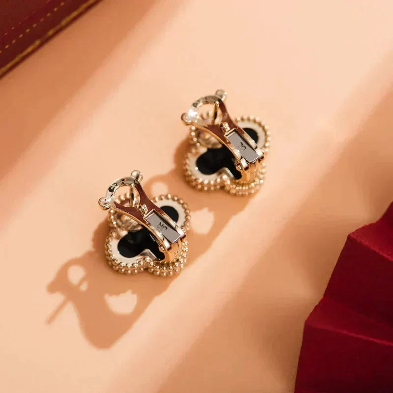 [Violet JW]CLOVER MEDIUM 1 MOTIFS  ONYX STUD EARRINGS