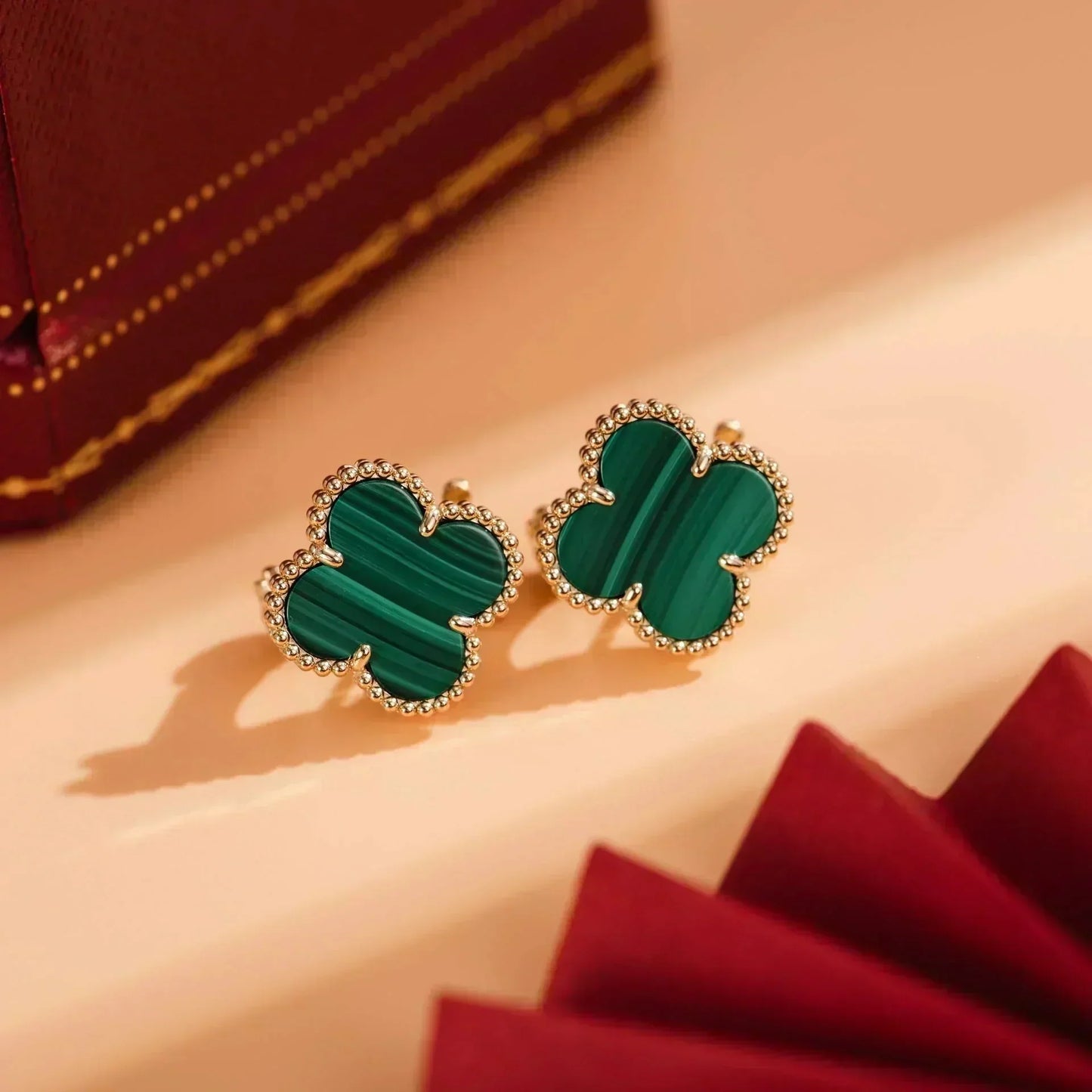[Violet JW]CLOVER MEDIUM 1 MOTIFS MALACHITE  EARRINGS