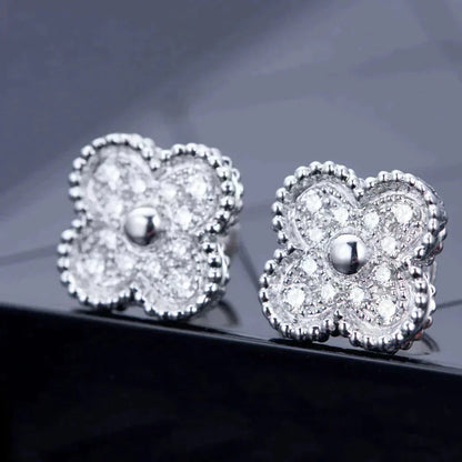 [Violet JW]CLOVER 1 MOTIFS DIAMOND STUD EARRINGS SILVER