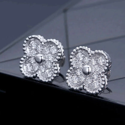 [Violet JW]CLOVER 1 MOTIFS DIAMOND STUD EARRINGS SILVER